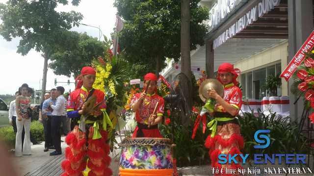 Tổ Chức Sự Kiện Khai Trương